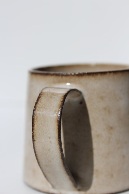 Small Flared Mug | White
