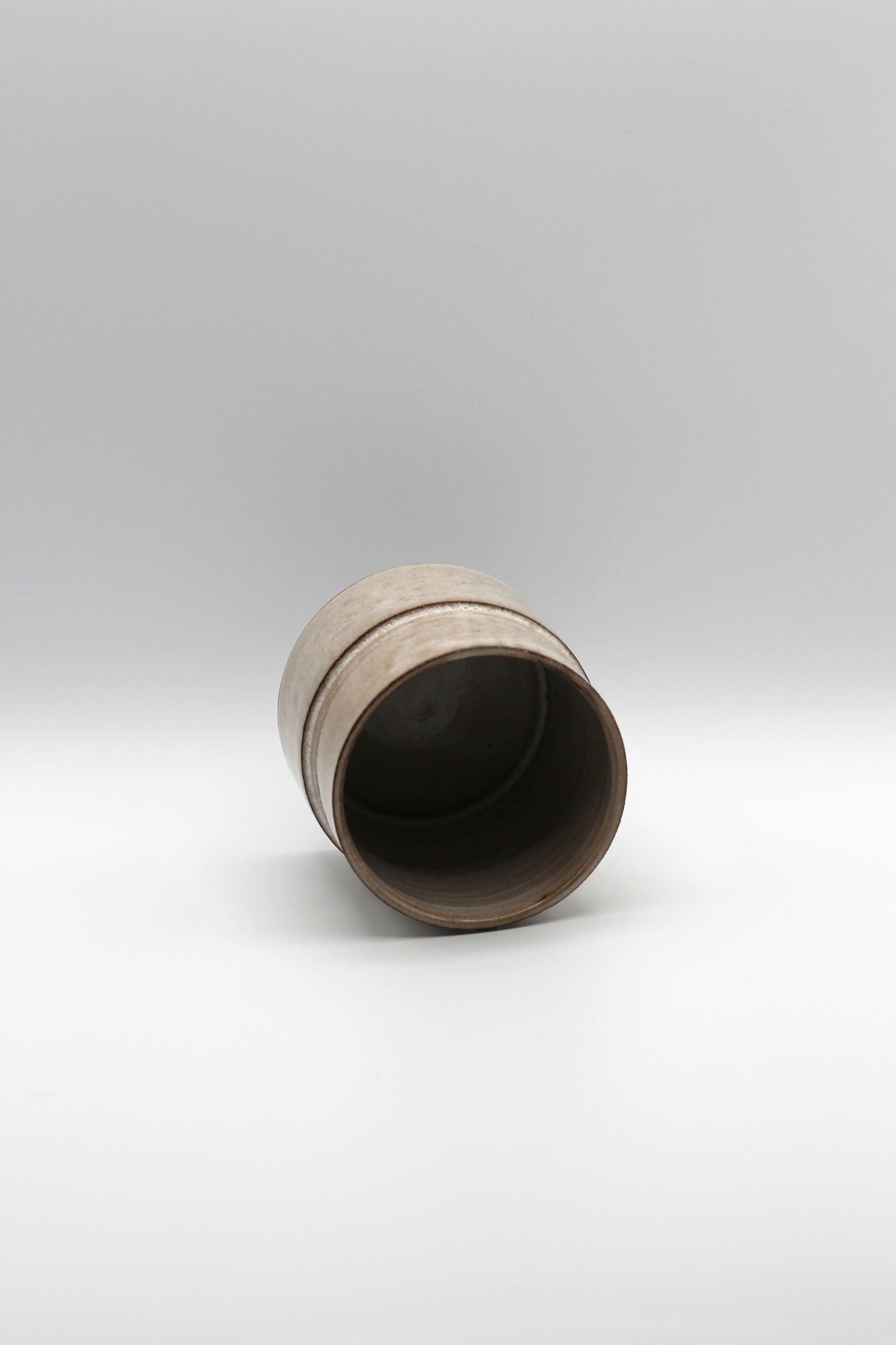Stepped Cup | Studio White