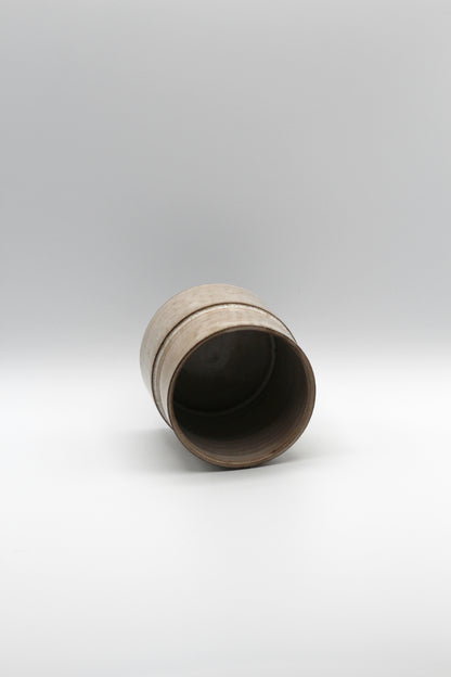 Stepped Cup | Studio White