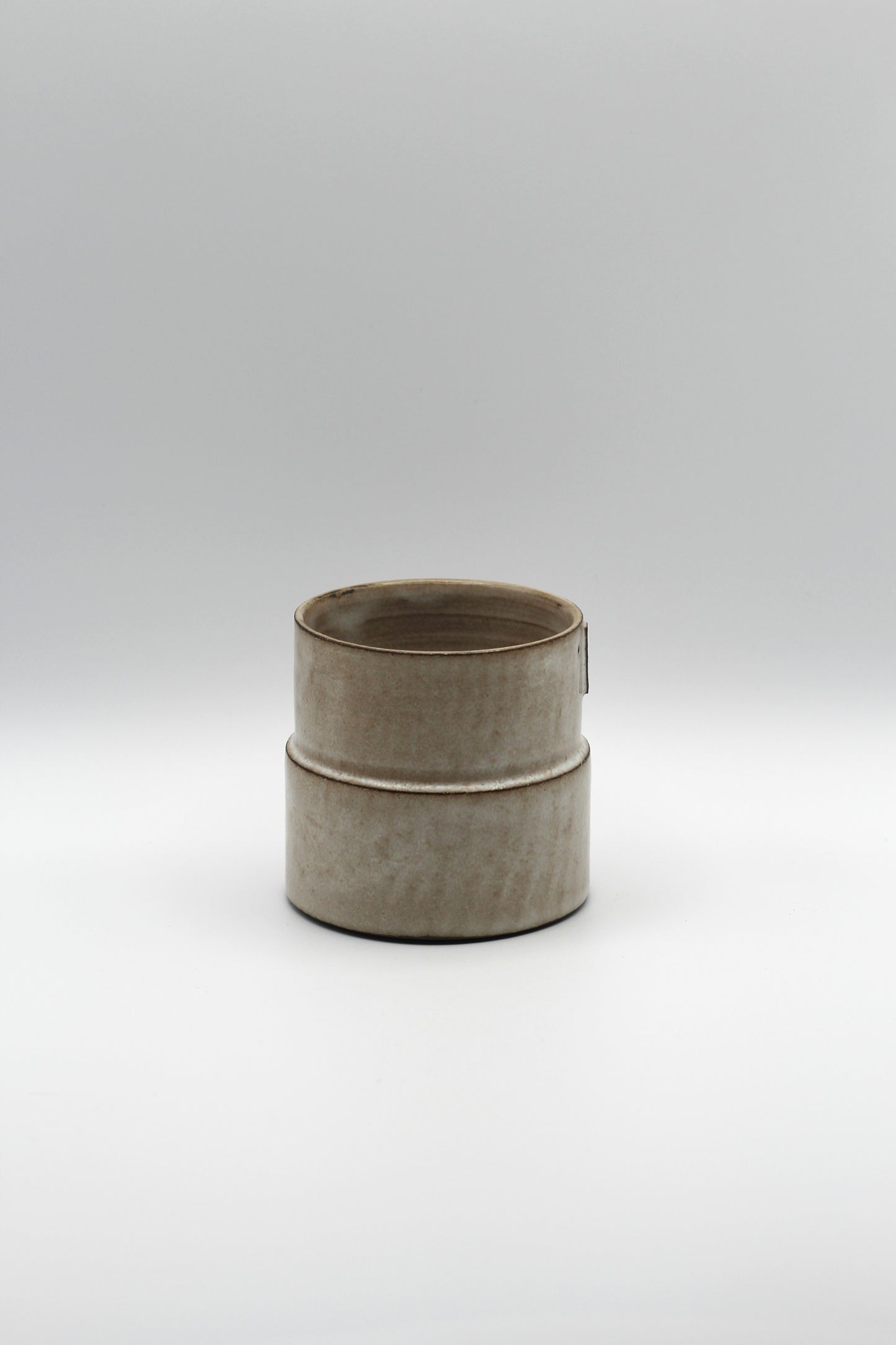 Stepped Cup | Studio White